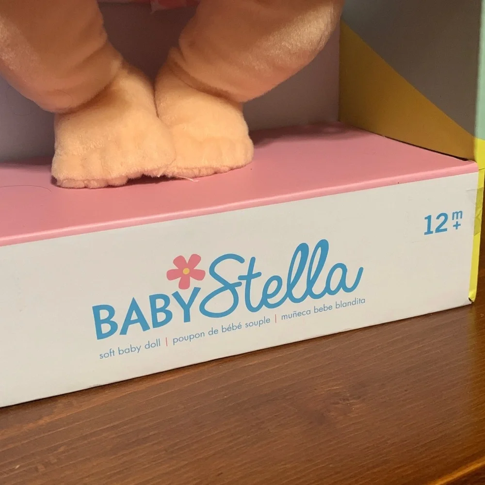 Baby Stella 12